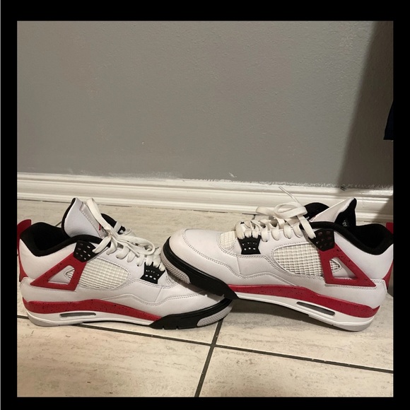 Size 10- Air Jordan 4 Retro Red Cement - Picture 2 of 7